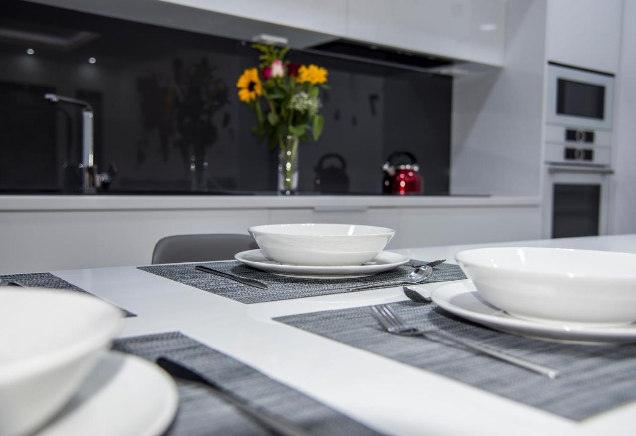 Twin'S Home Luxury Suites Alikianos Exteriör bild