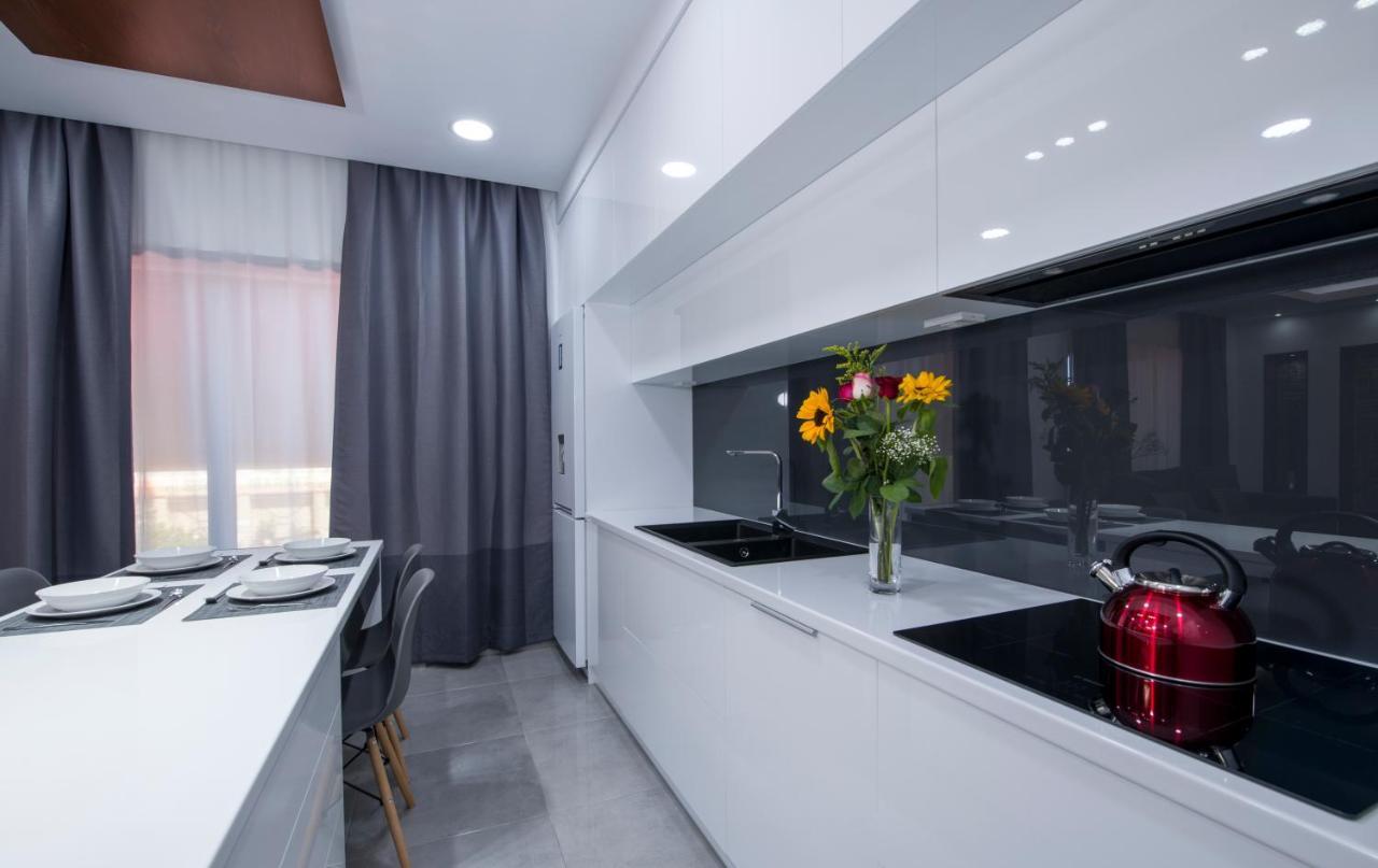 Twin'S Home Luxury Suites Alikianos Exteriör bild